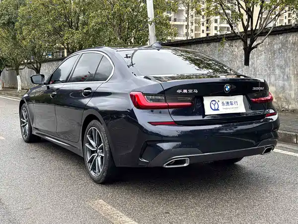 BMW 3 Series 2022