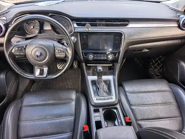 MG MG6 2018