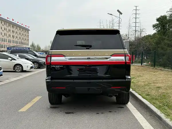 Lincoln Navigator 2020