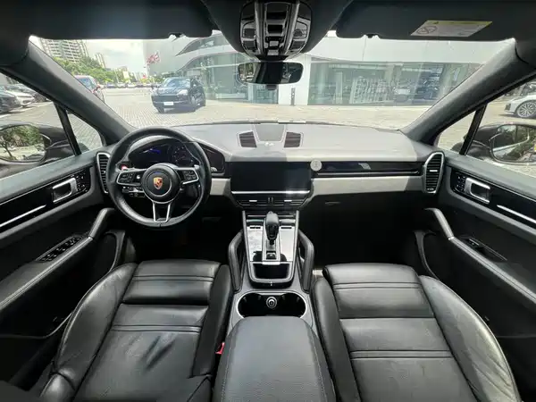 Porsche Cayenne 2018
