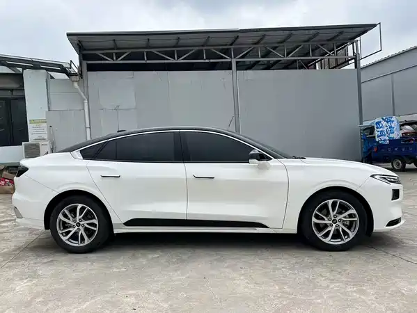 Ford Mondeo 2023