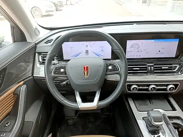 Hongqi HS5 2024
