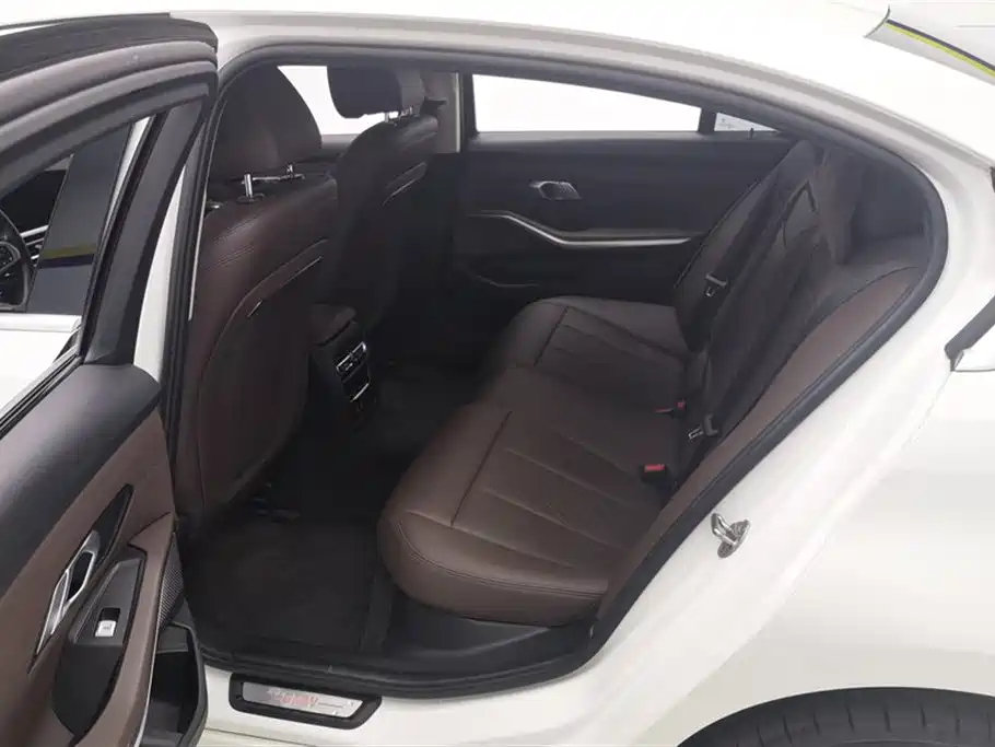 BMW i3 2023 — фото 11