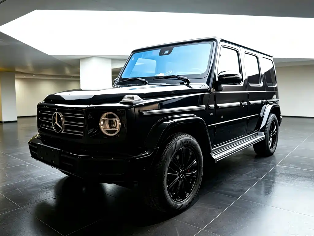 Mercedes-Benz G-Class 2023 — фото 1