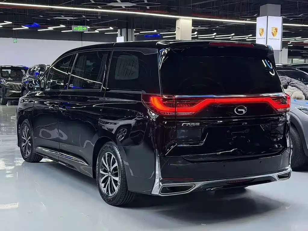 GAC Motor Trumpchi M8 2022 — фото 14