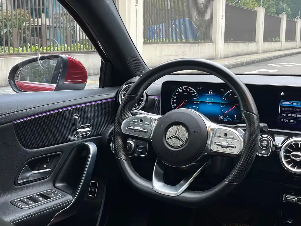 Mercedes-Benz A-Class 2021 — фото 19