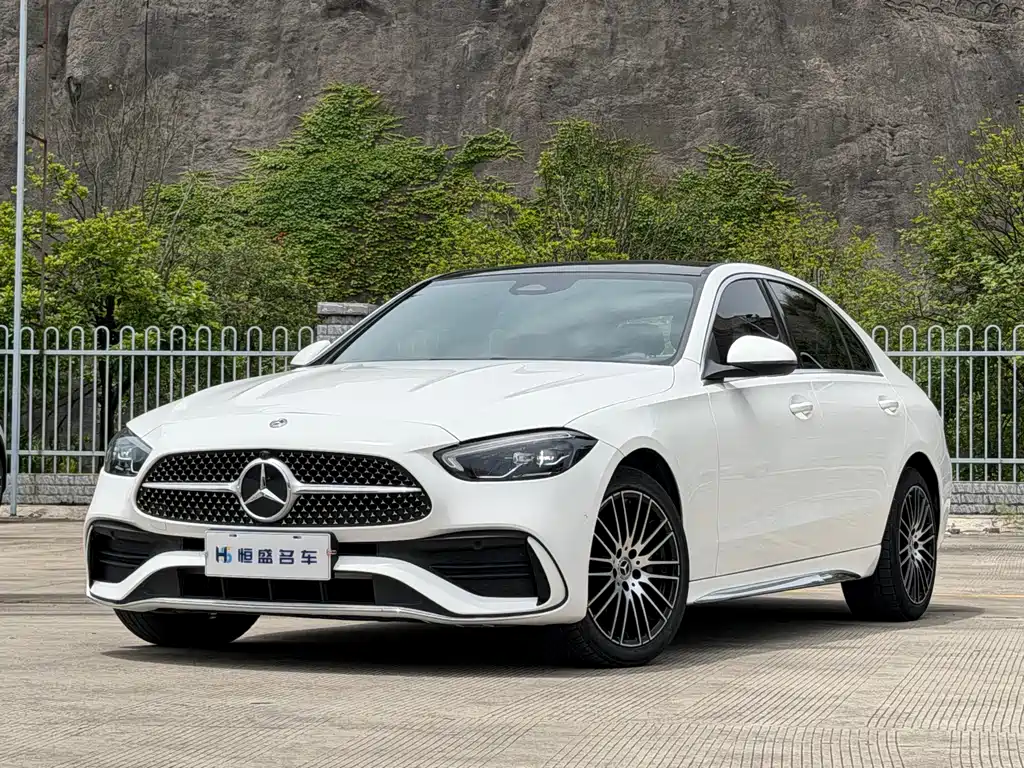Mercedes-Benz C-Class 2022 — фото 1