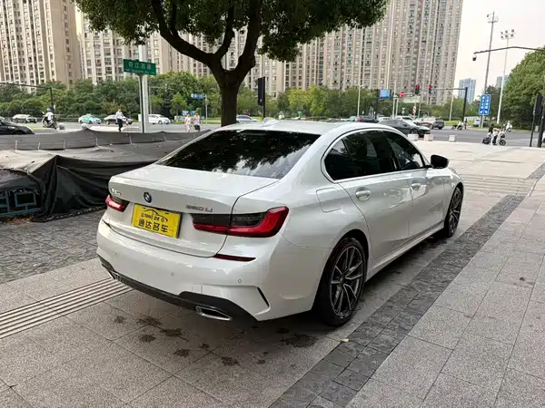 BMW 3 Series 2021