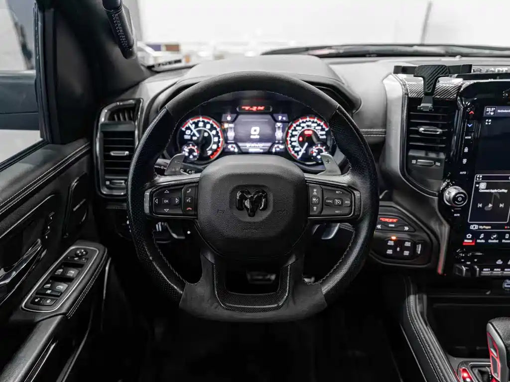 RAM Trucks 2023 — фото 12