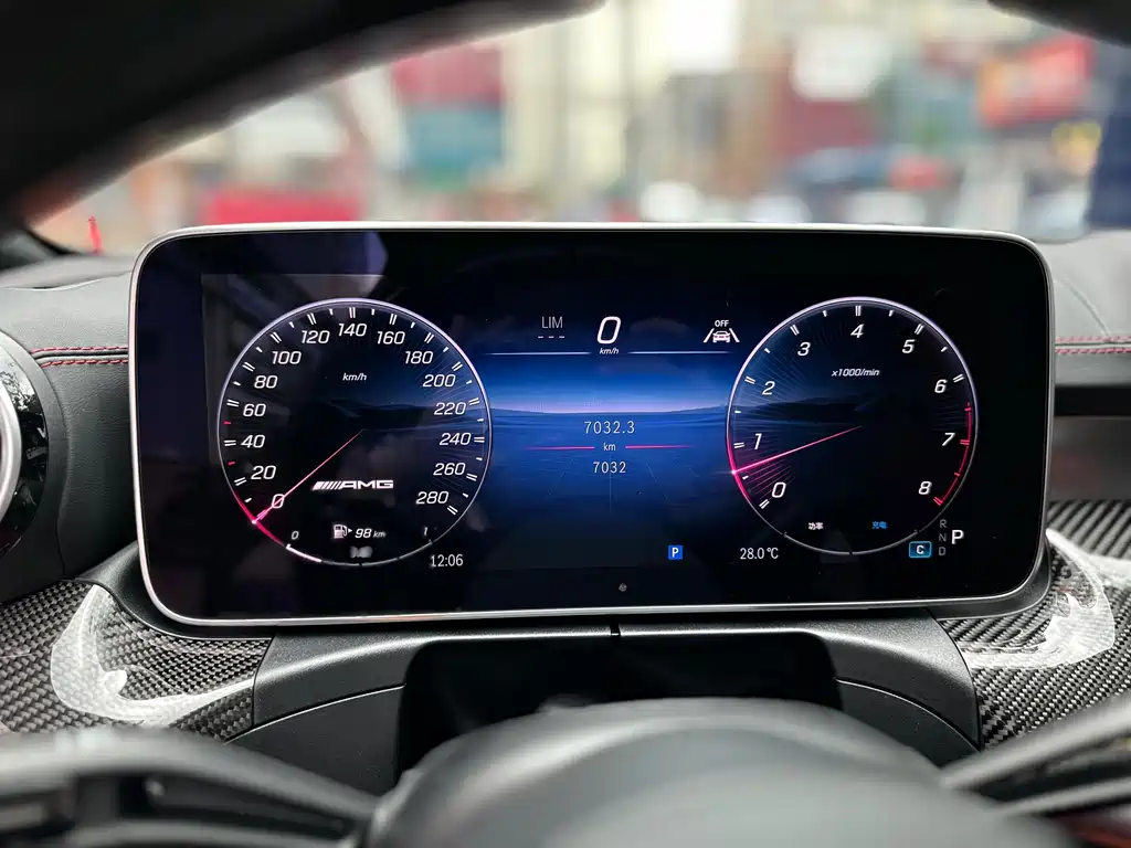 Mercedes-Benz CLE AMG 2025 — фото 10