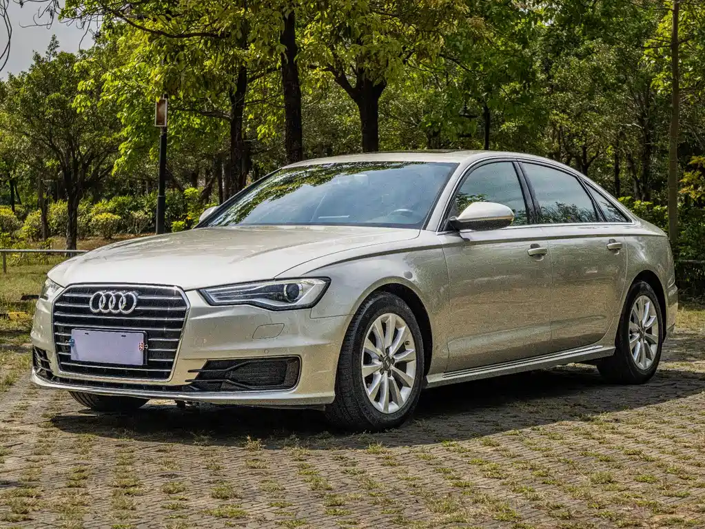 Audi A6L 2016 — фото 2