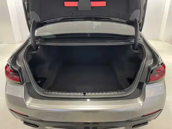 BMW 5 Series 2023