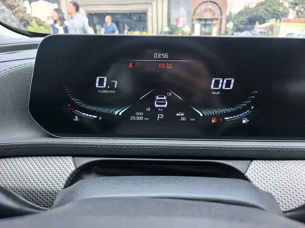 Dongfeng Fengxing T5 EVO 2023 — фото 16