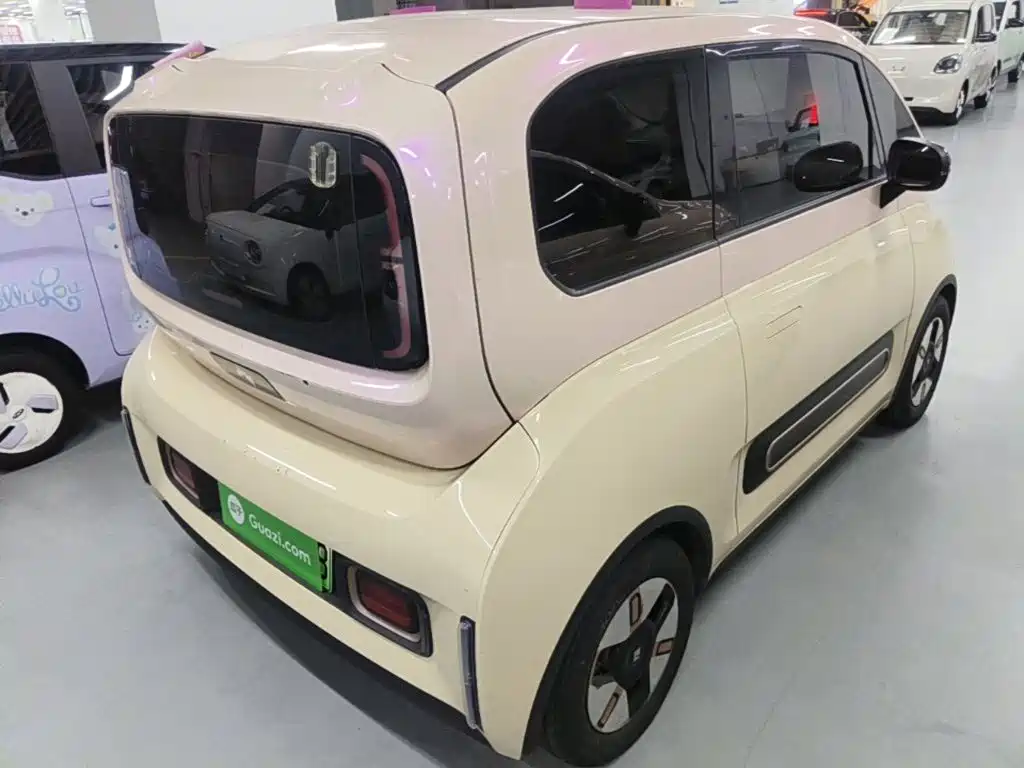 Baojun KiWi EV 2023 — фото 7