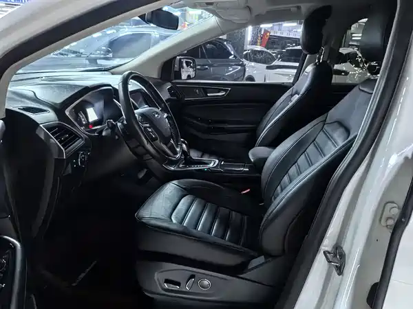 Ford Edge 2016