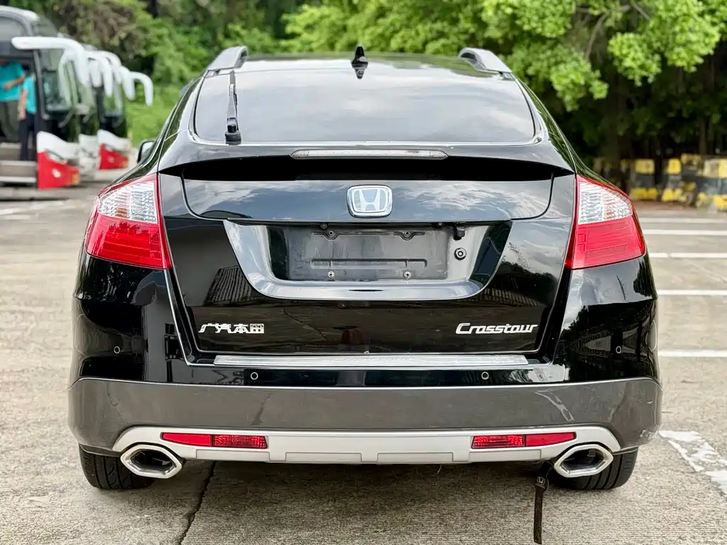 Honda Crosstour 2014 — фото 5