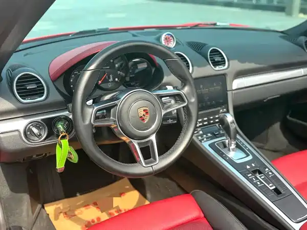 Porsche 718 2019