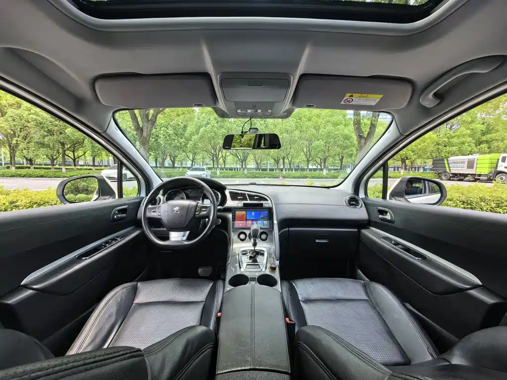 Peugeot 3008 2017 — фото 13