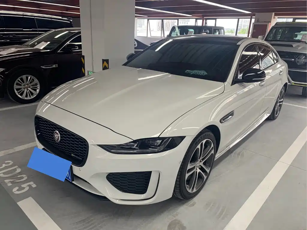 Jaguar XEL 2020
