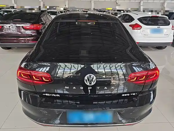Volkswagen Magotan 2020
