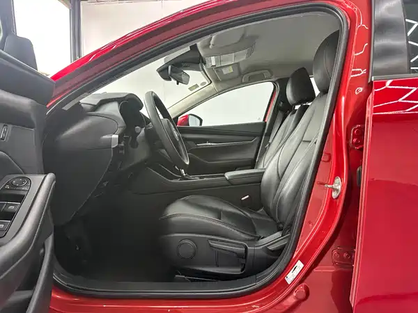 Mazda 3 Axela 2020