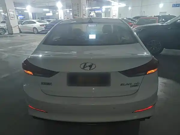 Hyundai Celesta 2018
