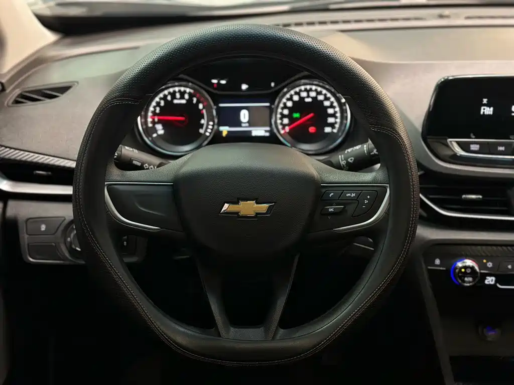 Chevrolet Orlando 2022 — фото 22