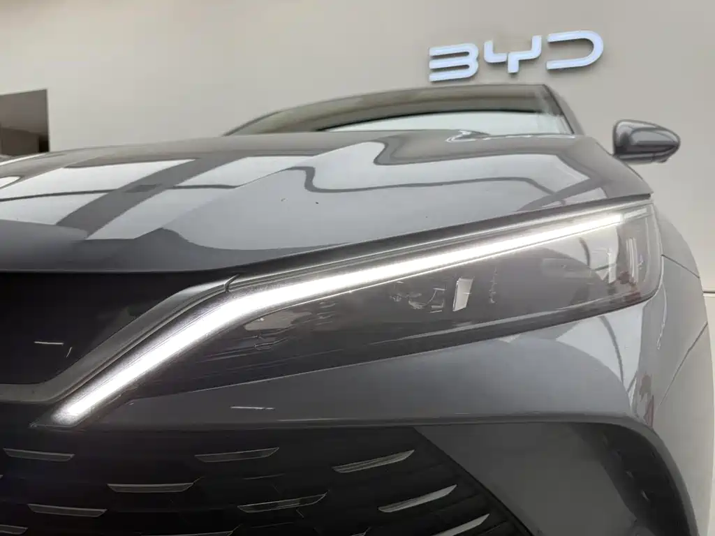 BYD Qin L 2025 — фото 10