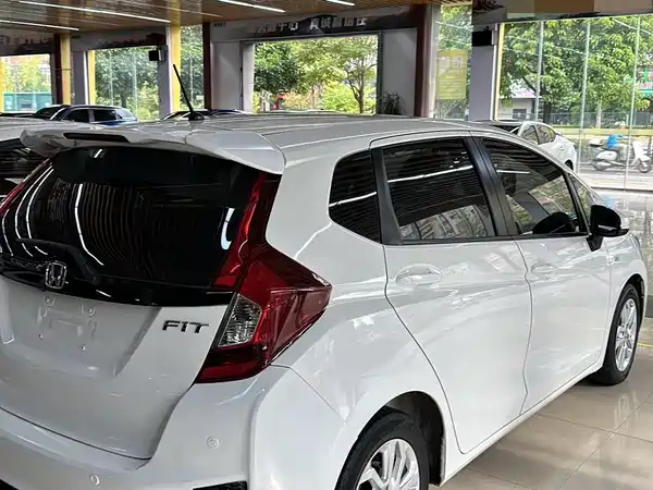 Honda Fit 2017