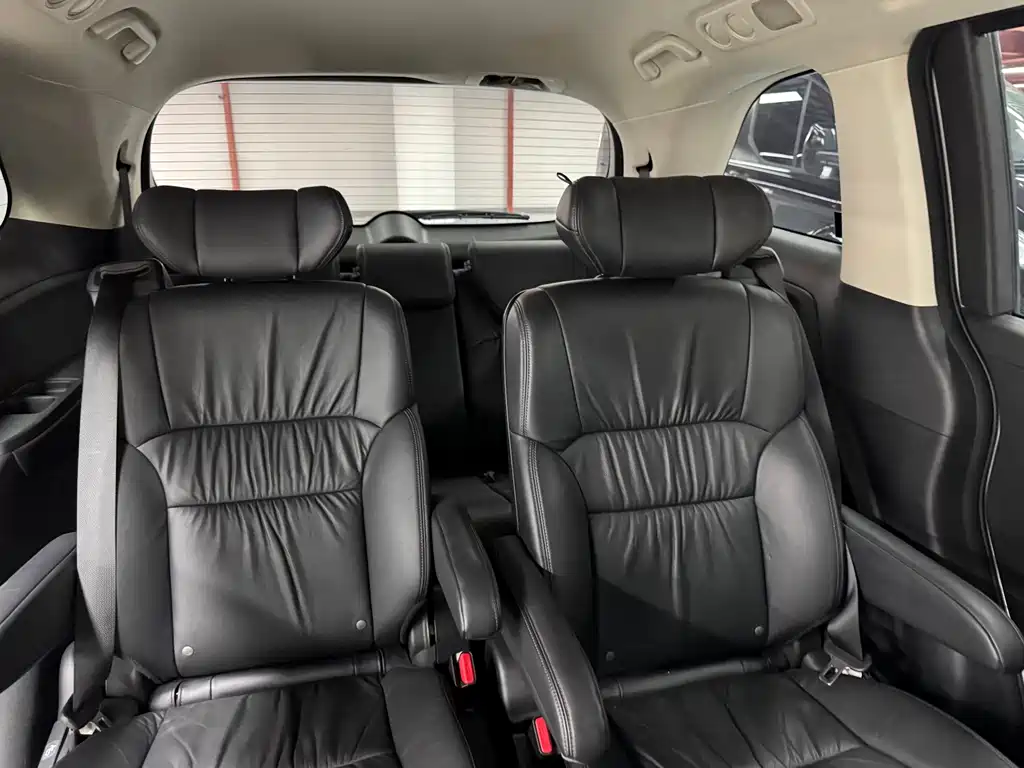 Honda Odyssey 2021 — фото 15