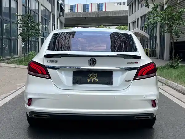 MG MG6 2021