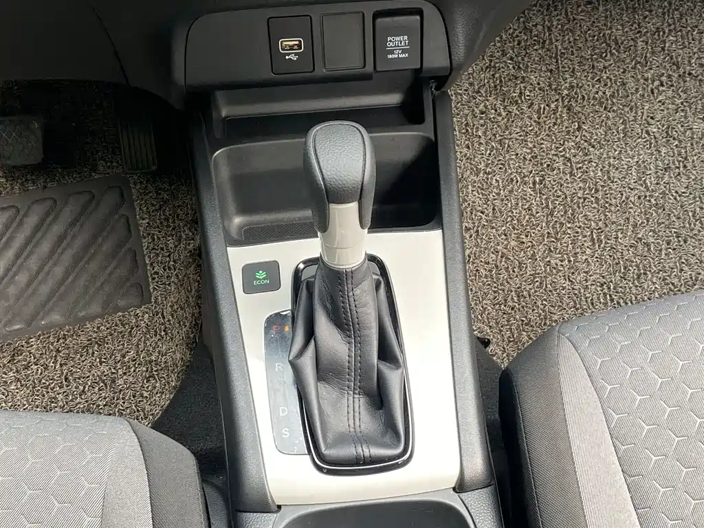 Honda Fit 2022 — фото 13
