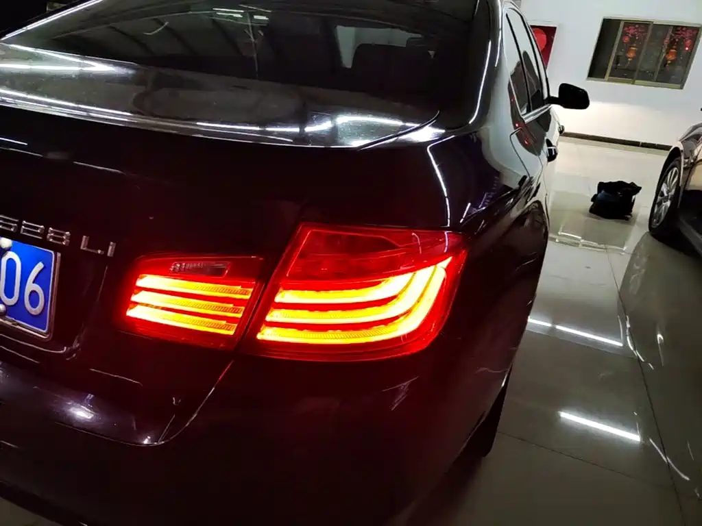 BMW 5 Series 2015 — фото 8