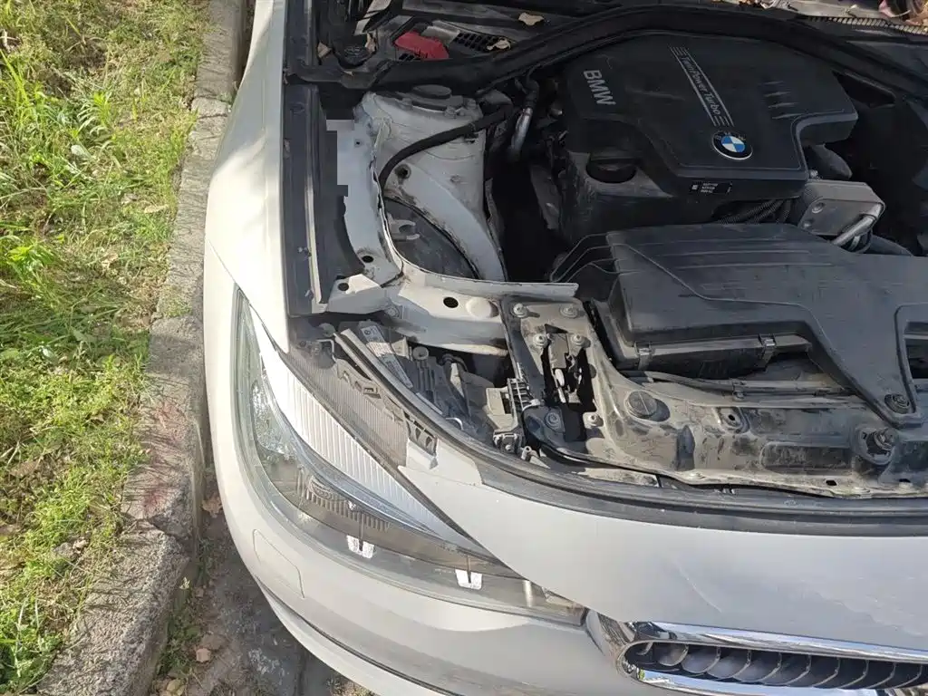 BMW 3 Series GT 2015 — фото 21