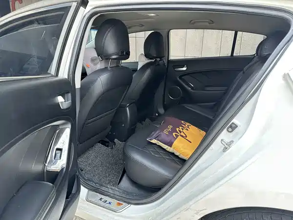 Kia K3S 2014