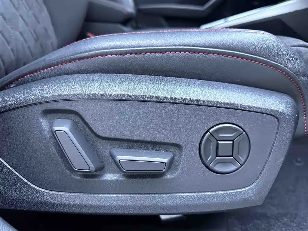 Audi A3 2022 — фото 21