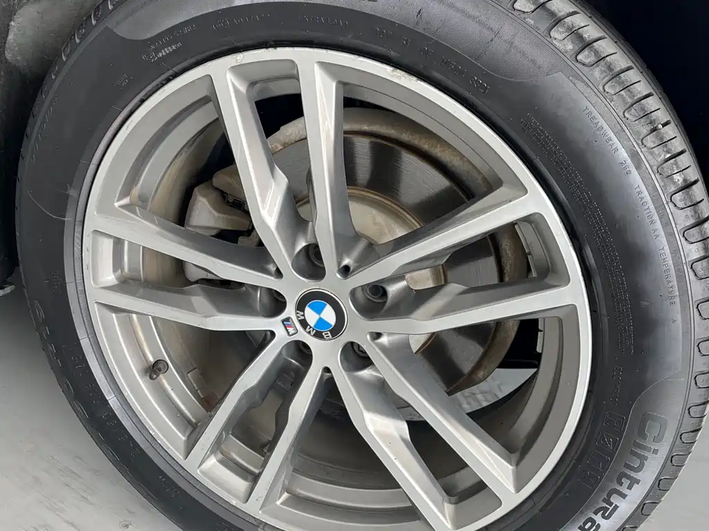 BMW X3 2018 — фото 13