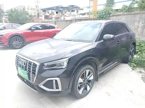 Audi Q2L 2022