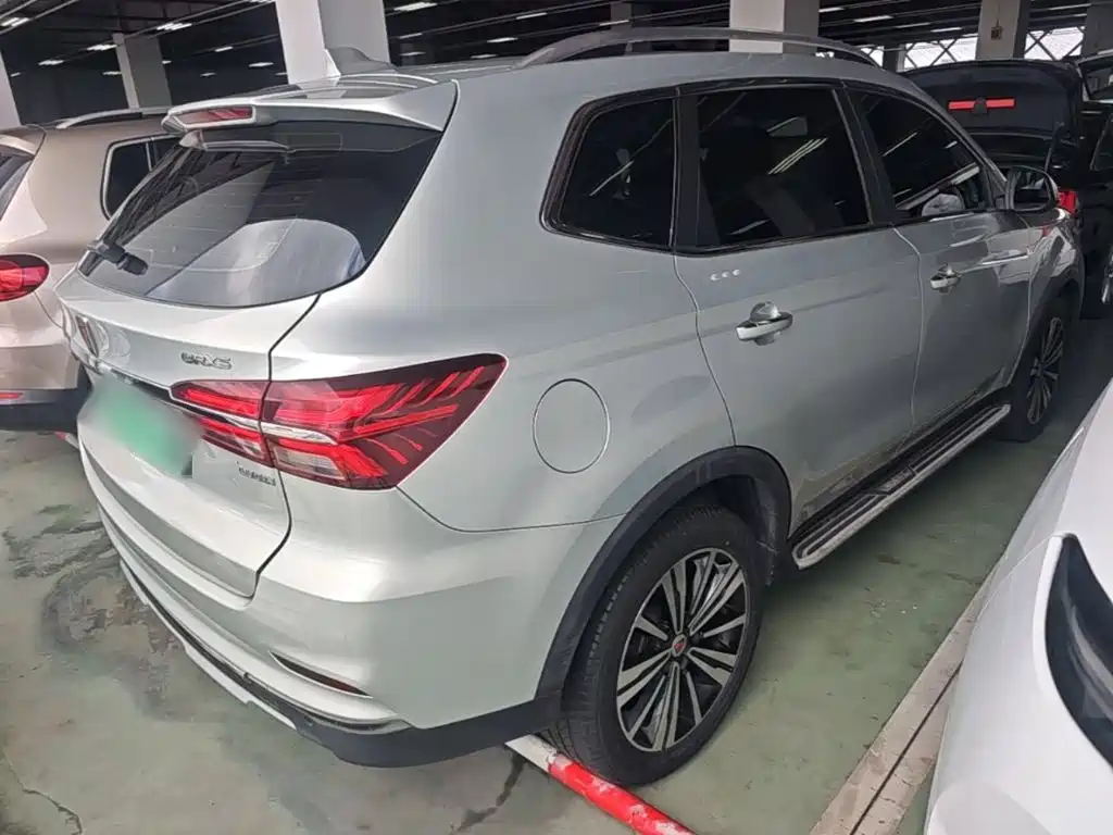 Roewe RX5 New Energy 2020 — фото 7
