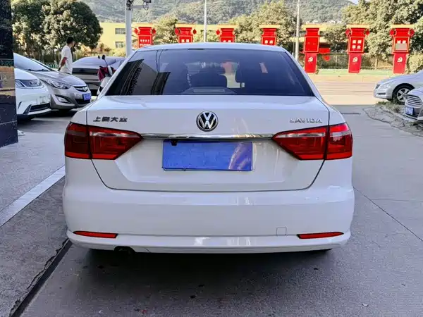 Volkswagen Lavida 2016