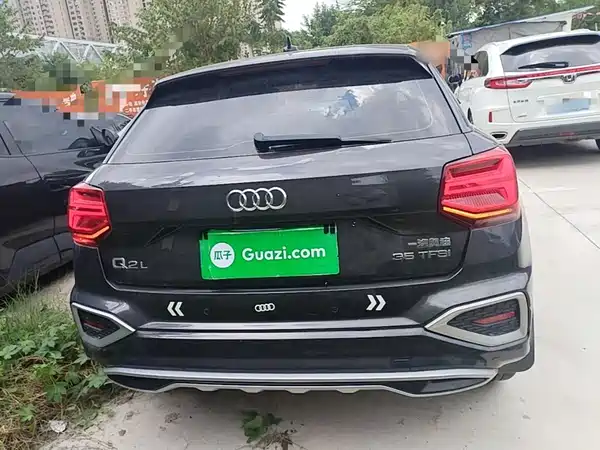 Audi Q2L 2022