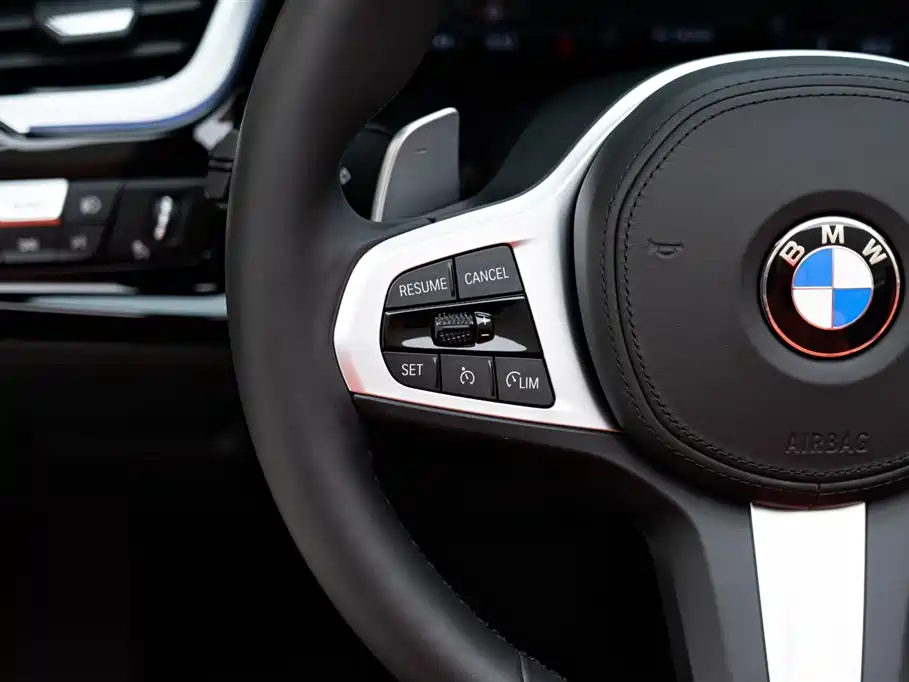BMW Z4 2024 — фото 16
