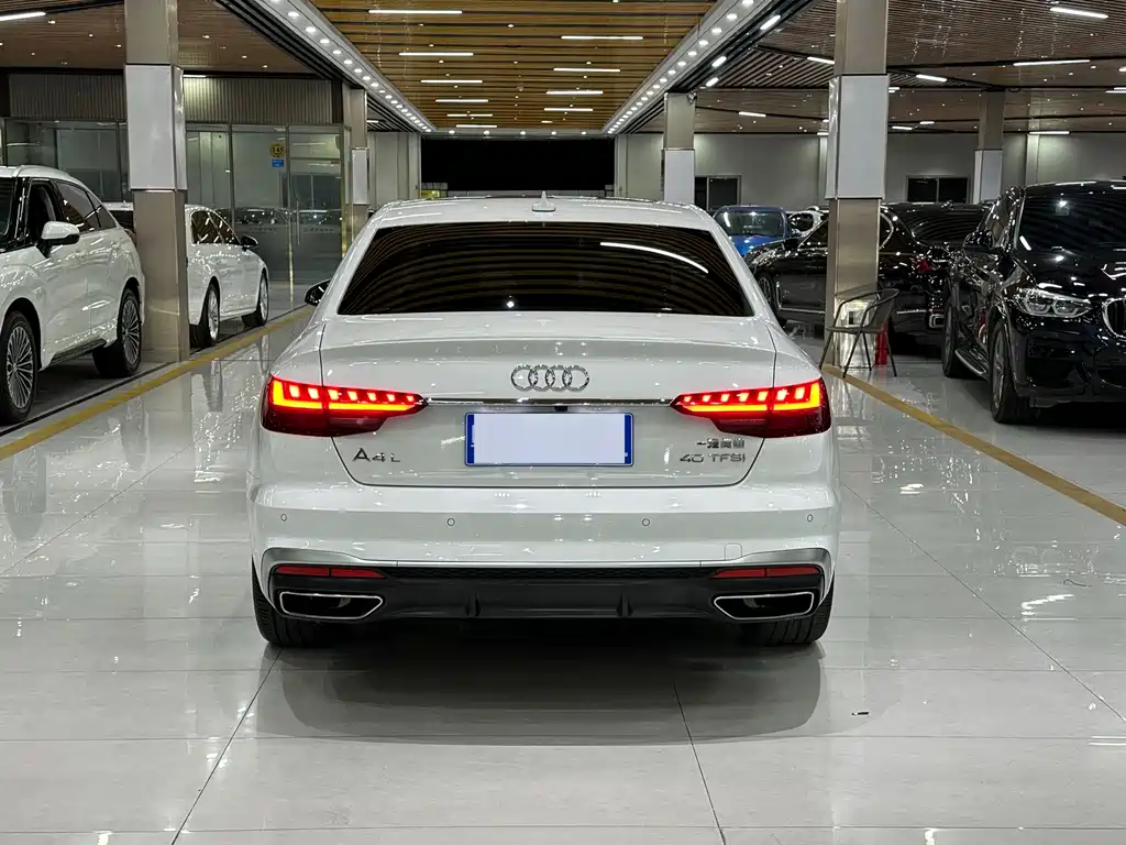 Audi A4L 2024