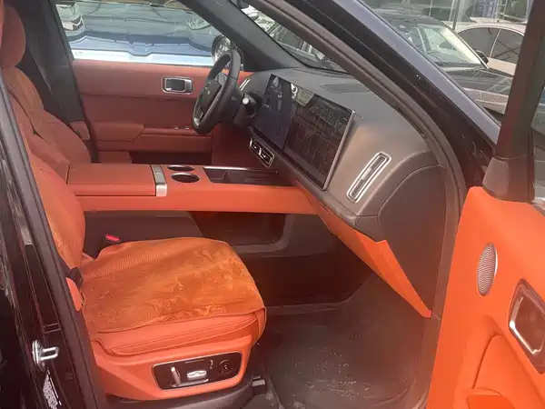 Li Auto L7 2025