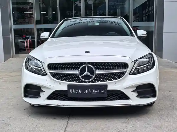Mercedes-Benz C-Class 2019