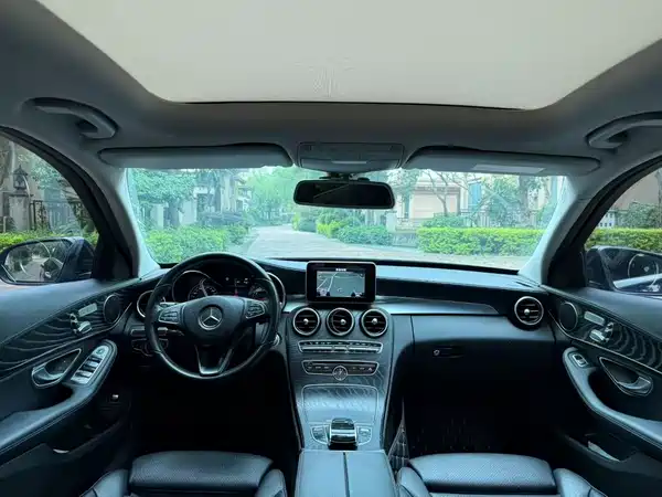 Mercedes-Benz C-Class 2017
