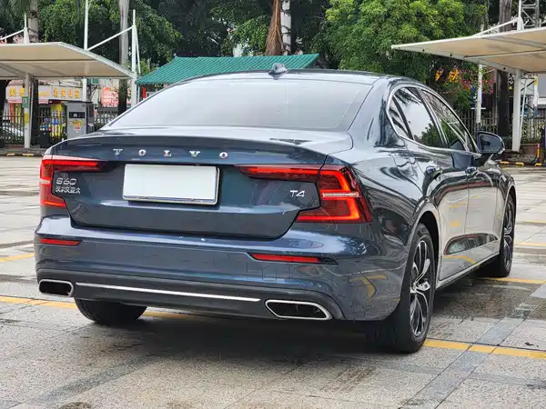 Volvo S60 2020