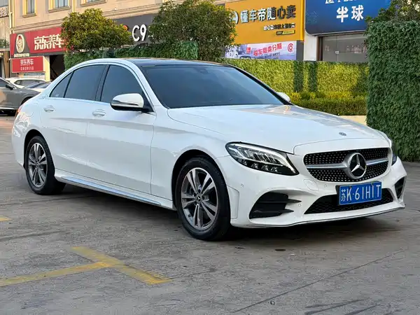 Mercedes-Benz C-Class 2021