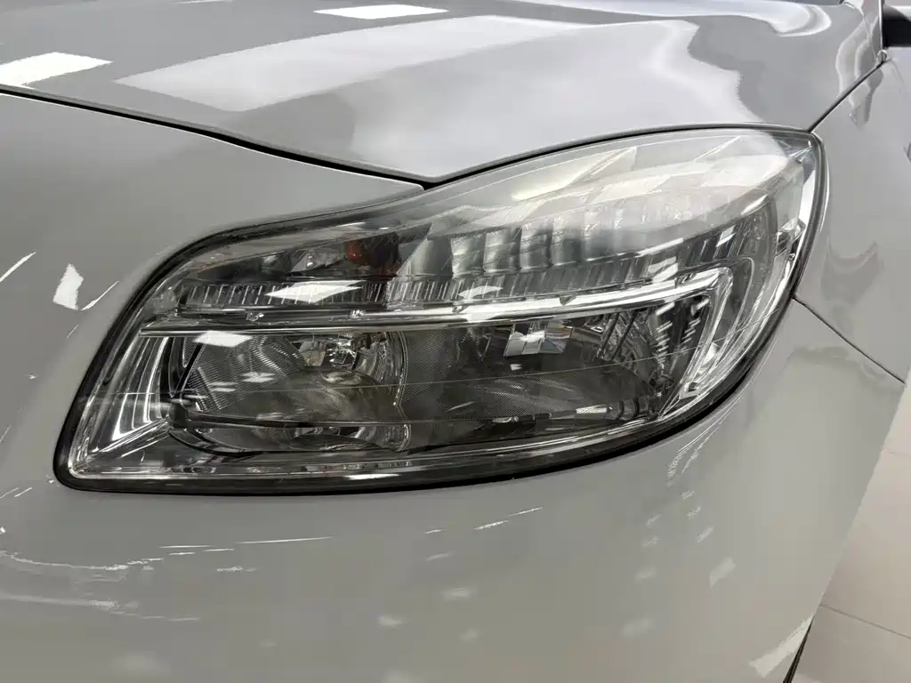Buick Regal 2013 — фото 23