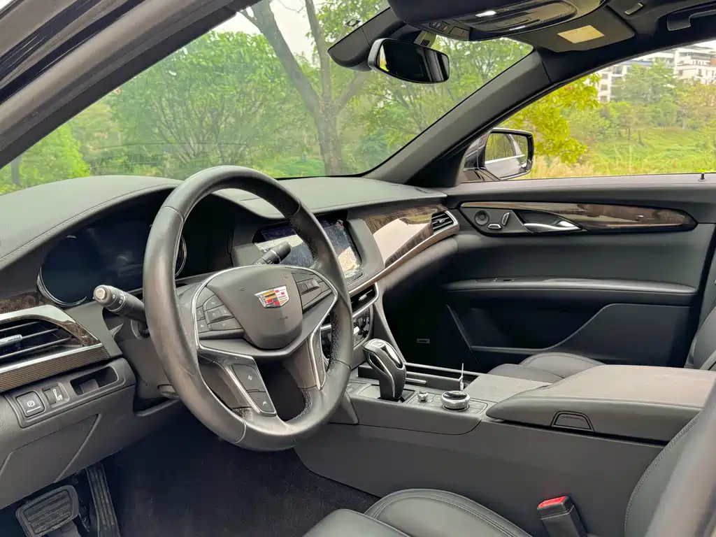 Cadillac CT6 2019 — фото 11